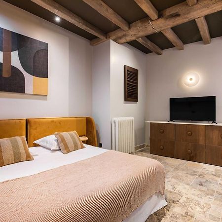 Appartamento Cmg Amazing Duplex 3Br 6P Le Marais Parigi Esterno foto